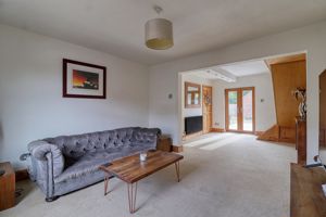 Lounge- click for photo gallery